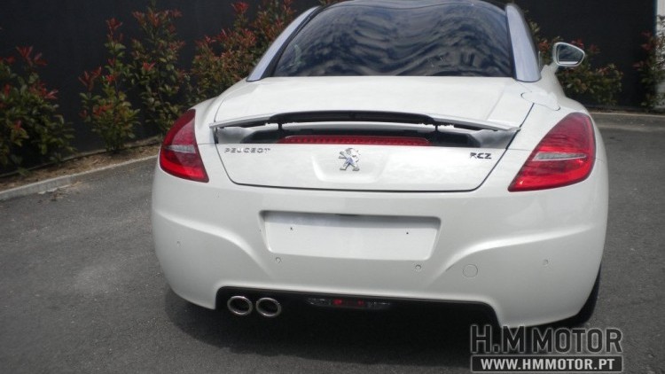 Peugeot RCZ 2.0 HDi 135g