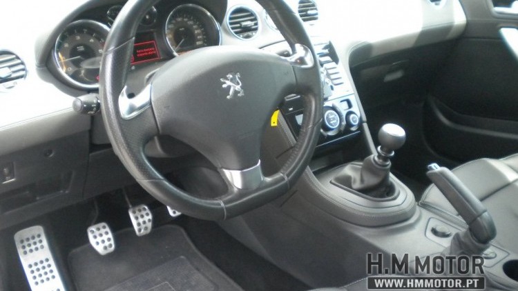 Peugeot RCZ 2.0 HDi 135g